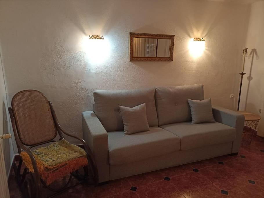 Villa Casa acogedora con barbacoa Miravet Exterior foto